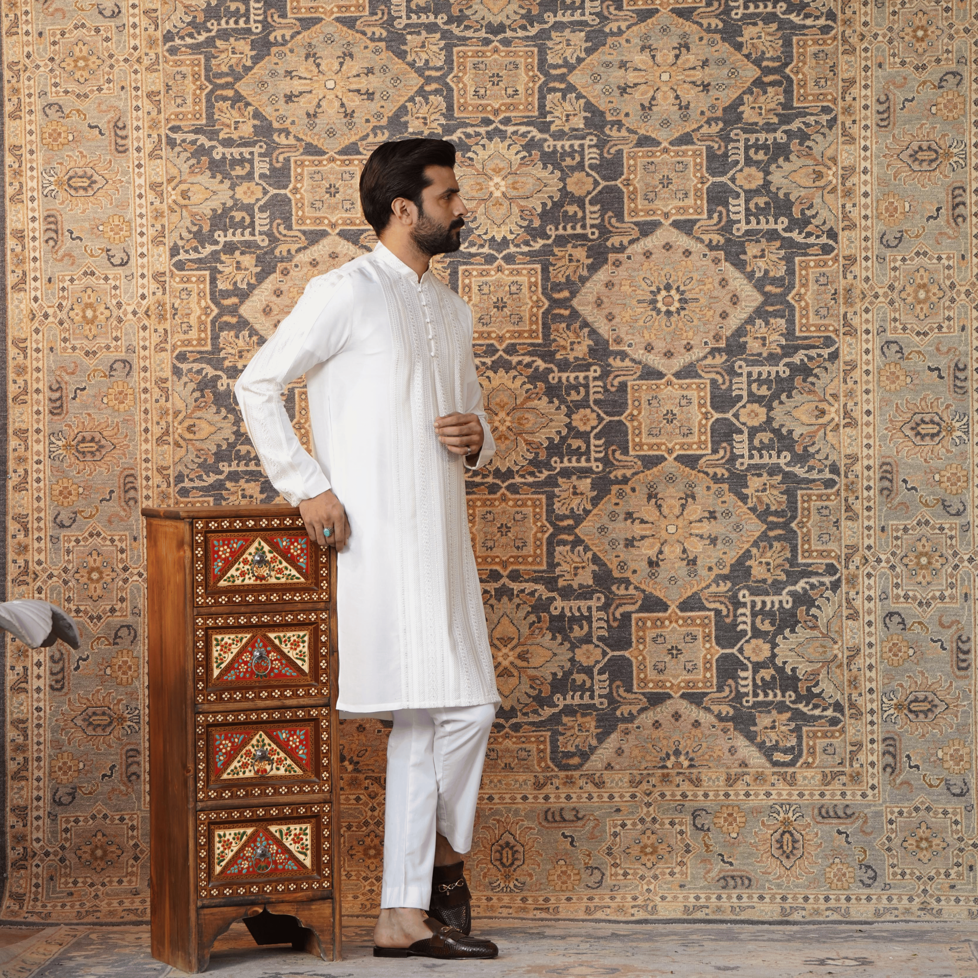 White Embroidered Kurta