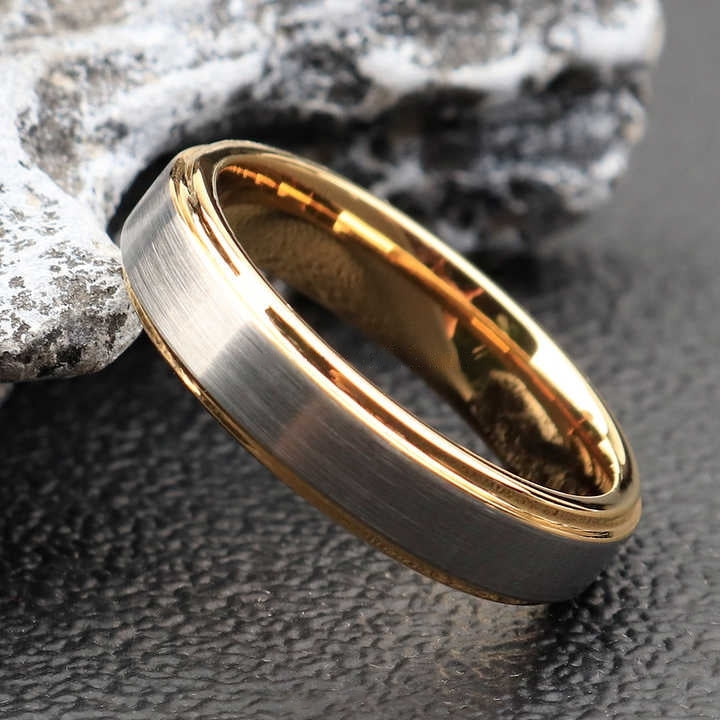 Gold Tungsten Rings for Men Women Fashion Engagement Wedding Bands